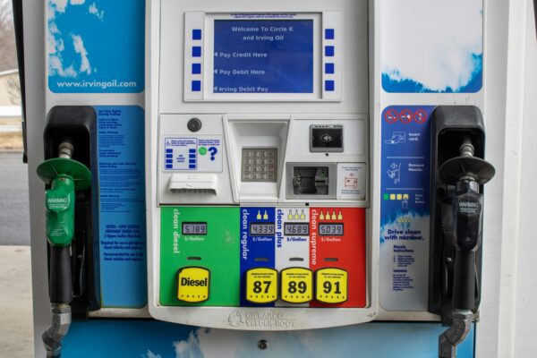Gas pump